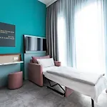 - The Niu, Pax Airport By Ihg 4* Berlin