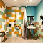 - The Niu, Pax Airport By Ihg Hotel Berlin