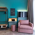 - The Niu, Pax Airport By Ihg Hotel Berlin