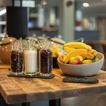 Hotel - The Niu, Pax Airport By Ihg