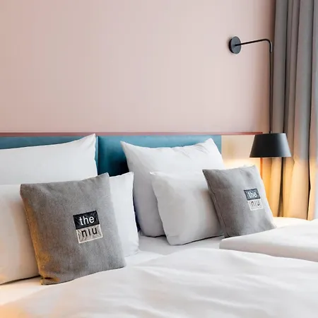 - The Niu, Pax Airport By Ihg