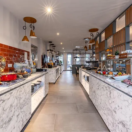 - The Niu, Pax Airport By Ihg Ξενοδοχείο