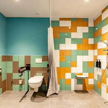 - The Niu, Pax Airport By Ihg 4*