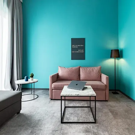 - The Niu, Pax Airport By Ihg 4* Βερολίνο