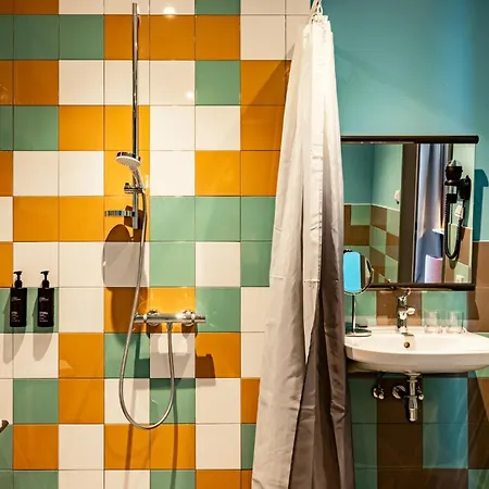 Ξενοδοχείο - The Niu, Pax Airport By Ihg