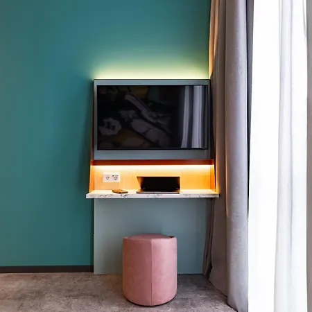 - The Niu, Pax Airport By Ihg 4* ベルリン