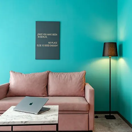 - The Niu, Pax Airport By Ihg Ξενοδοχείο 4*