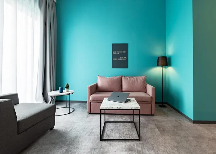 - The Niu, Pax Airport By Ihg 4* Berlín