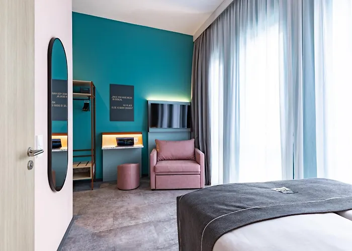 Hotell - The Niu, Pax Airport By Ihg