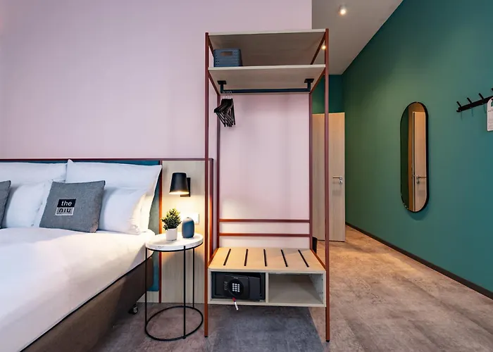 - The Niu, Pax Airport By Ihg Hotell 4*