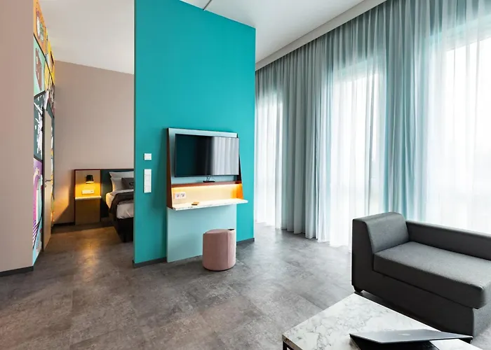 - The Niu, Pax Airport By Ihg Berlín