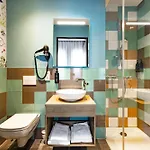 - The Niu, Pax Airport By Ihg