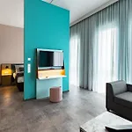 - The Niu, Pax Airport By Ihg Берлин