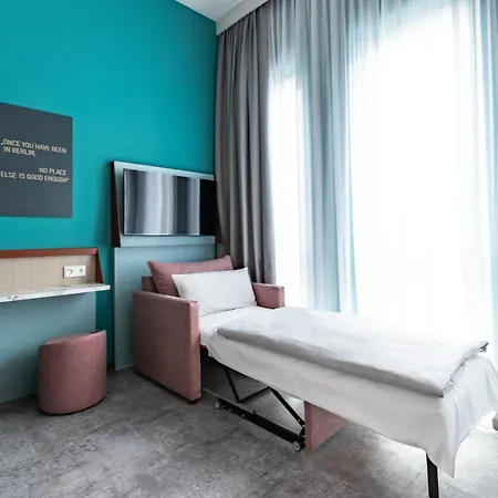 - The Niu, Pax Airport By Ihg 4* Berlin